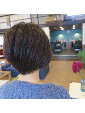 ブラウンヘアー(BROWN HAIR) 大人ショート♪