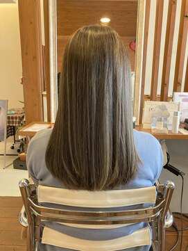 ピールアーク(peal ark) 20代30代40代大人可愛い髪質改善カラー艶感ストレート透明感