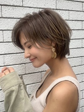 ロンドジェネルーズ 柏(Lond generous) 【generous】大人ガーリーなハンサムショート 【前髪カット】