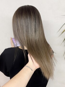 ヴィフ 大船(VIF) バレイヤージュケアブリーチダブルカラー白髪ぼかし脱白髪染め