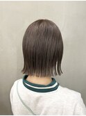 ヘイリーボブ × グレージュ