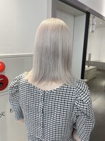 ダブルカラーブルーベージュカラーケアブリーチハイトーンカラー