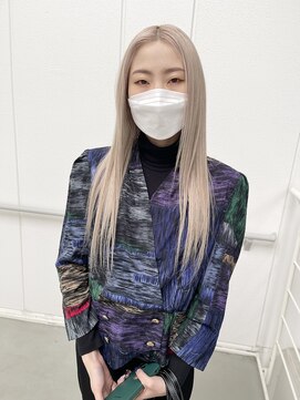 いろあそび 八王子 ホワイトベージュ