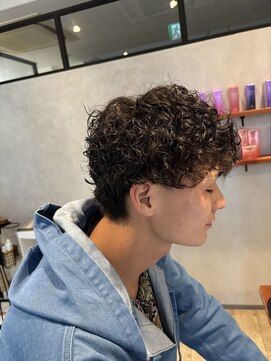 ドゥニカ(donica) メンズパーマ