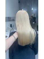 モニカ(MONIQA)&nbsp;ペールベージュ