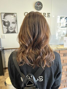 ゴデーレ(GODERE) 大人可愛い愛されくびれ巻きレイヤーパーマ＊マロンベージュ20代