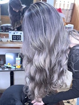 ブレイズヘアー(BLAZEhair) 【筋感No.1】ホワイトシャドールーツ×ブリーチ２回