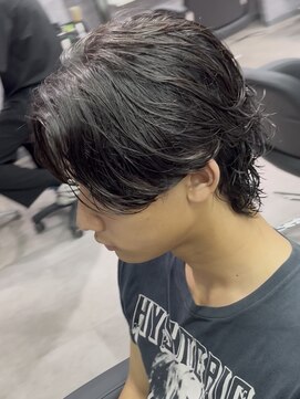 アノ(Ano.) 大分ニュアンスサーフフェザーパーマセンターパート