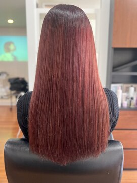 ウィッシュクエルポ 今本店(wish cuerpo) ボルドーレッドで魅せるツヤ髪