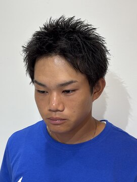 シャイン 大宮(SHINE) メンズカット/パーマ/ヘッドスパ/ブリーチ/眉毛/韓国/大宮/Men's