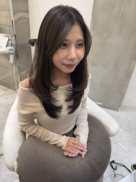 アナ ラーナ(Anna Lanna) しっかりレイヤーのくすみベージュ＊森本ひろか＊