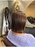 肩上ヘイリーボブ