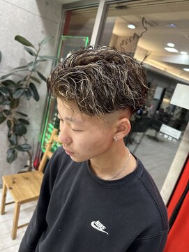 メッシュ×ツイストスパイラル