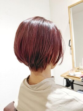 ショートボブピンクカラー