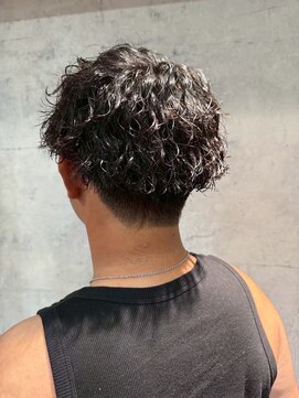 アフィナー(Afinar) 【横浜駅/横浜西口】メンズパーマ