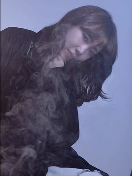 アンアタッシュ(UNE ATTACHE) Olive Haze トレンド春ヘア×透明感カラー × 顔周りレイヤー