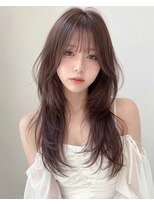 ベル 新宿(Belle) ハッシュカット/ハイレイヤーカット/シースルーバング/小顔ヘア