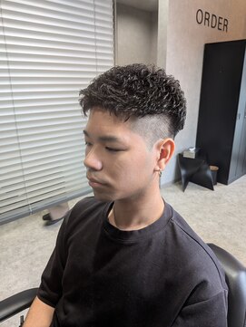 オーダー(ORDER) フェードアイロンパーマ