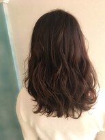 ロンド 銀座(Lond)&nbsp;柔らかベージュミディ  担当本田