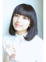 クラルス(Clarus) 黒髪重めの内巻きワンカールボブ【中山】