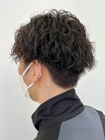 アッシュ 十日市場店(Ash)&nbsp;クリームタイプの薬剤でかける。ケア波巻きパーマスタイル