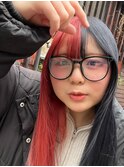 ツートーン　赤　ピンク　黒　前髪