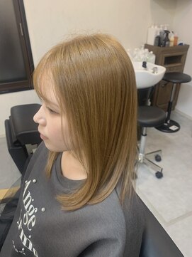 エミー(aimee) ベージュカラー