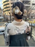 シニヨンヘアアレンジ