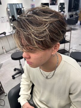 メンズサロン キング 枚方店(Men’s salon K!ng) 波巻きツイストスパイラルパーマ/フェザーパーマ/眉毛/メンズ