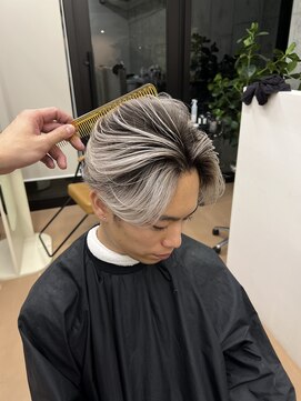 ヌエン 渋谷(NU/EN) メンズシャドールーツ