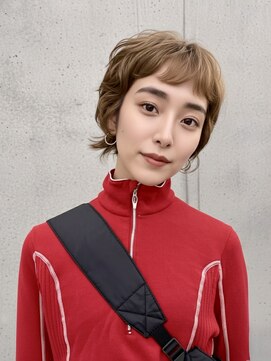 ドロシー(dorothy) ハイトーンベージュ　ショートカット