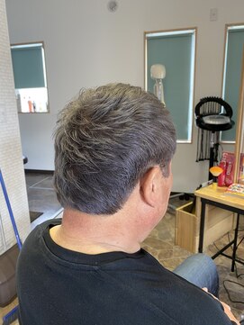 ヘアリゾート シー(Hair Resort SEA) ホワイトシルバー