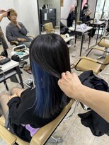 プライズ 所沢プロぺ通り店(prize)&nbsp;韓国風◎くびれミディ×インナーカラーブルー所沢