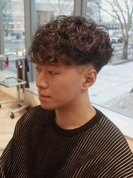 ファースト 仙台店(first) 海外スタイル好きさんに、メンズナチュラルスペインカール