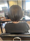 くせを活かしたショートボブ