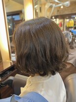 キャラ 池袋本店(CHARA)&nbsp;ゆるふわボブはパーマで適当に乾かしてバターつけるだけ【貴也】