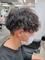 フィフス 原宿(fifth)&nbsp;ツイストスパイラルパーマ刈り上げツーブロックメンズパーマ