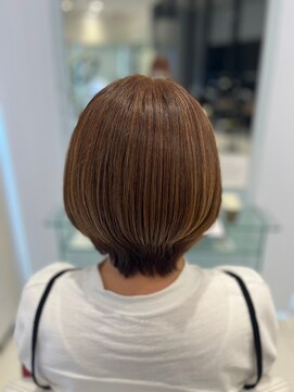 アース 浜松志都呂店(HAIR&MAKE EARTH) 大人丸みショート