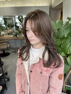 ティティ(TiTi) ブリーチなし？！ミルクティーベージュ[TiTi_栗林れい]