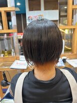 スタジオ アルファプラス 日暮里店(studio α+)&nbsp;ステップボーンカットカットボブショートハイライト白髪ぼかし