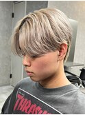 センターパートブリーチダブルカラーフェイスフレーミン
