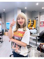 ダニーコウベ(Danny kobe) 金髪