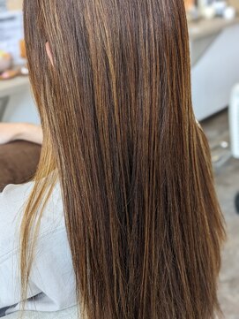 ヴィーダ(vida) 【vida　武田　兄】髪質改善ストレート