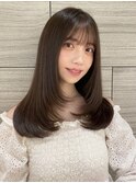 ぱっつん前髪内巻きワンカールレイヤー