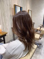 エヌアンドエー 杉戸高野台店(N&A)&nbsp;顔まわりのレイヤーカット×春夏カラー ゆる巻き艶ロング