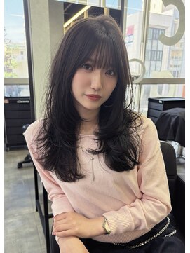 ペヴァ バイ シエンゴールド(PEVA by CIEN gold) レイヤーカット/顔周りカット/前髪カット#浜松駅#カラー