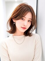 ルービック(Rubik's)&nbsp;韓国風くびれミディアム×透明感カラー