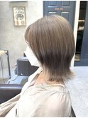 小顔見せ☆顔まわりレイヤー×外ハネミディアム