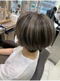 脱白髪染めハイライト×グレージュ