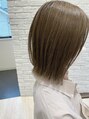 シルベット(Silvet) 髪質改善と透明感カラーを組み合わせてトレンドのヘアスタイルに